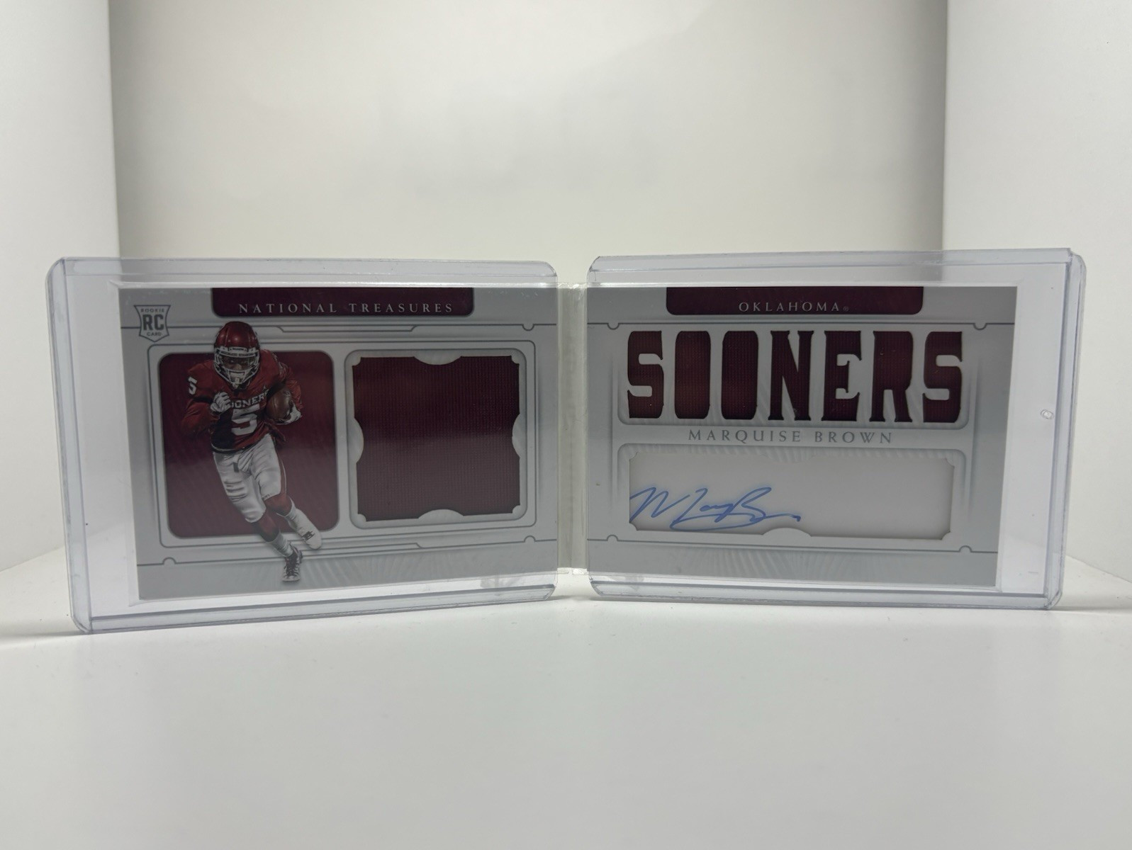 Panini 2019 National Treasures Marquise Brown Sooners RC Auto Booklet /80