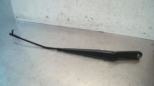 Scheibenwischerarm   R Skoda Octavia Combi 1.6 TDI DPF 1Z 2009-2010