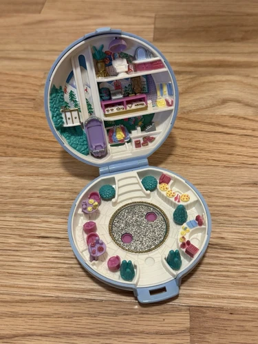 Polly Pocket Bluebird Ice Skating Party Compact Only - Vintage 1989