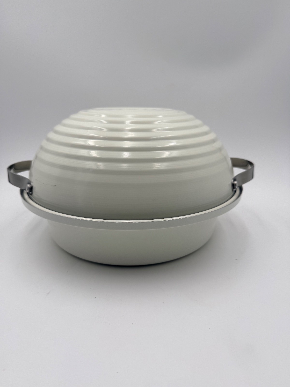 Enamel-Coated Metal Serving Bowl w/ Handles & Lid | Oven Safe | Off-White