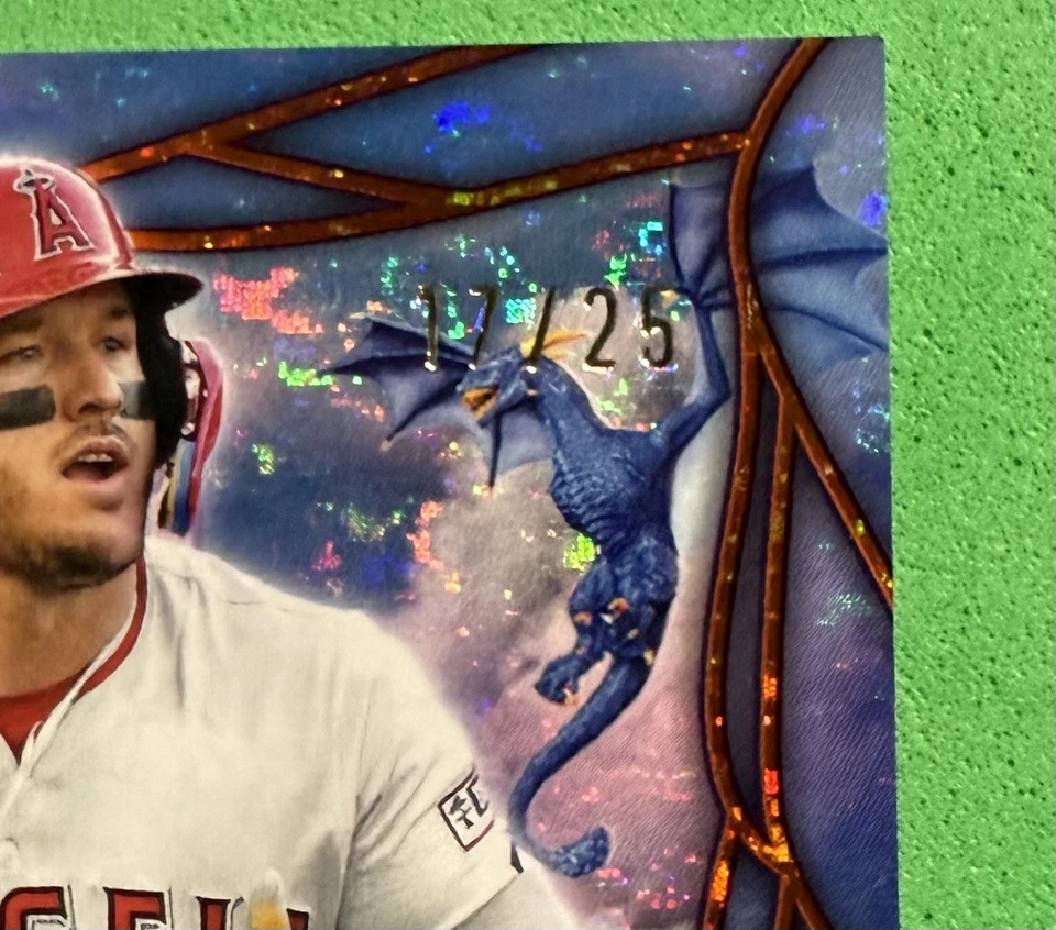 2025 TOPPS UPDATE MIKE TROUT ORANGE MYSTICAL 17/25 LOS ANGELES ANGELS SSSP!!!! - Image 3 of 3