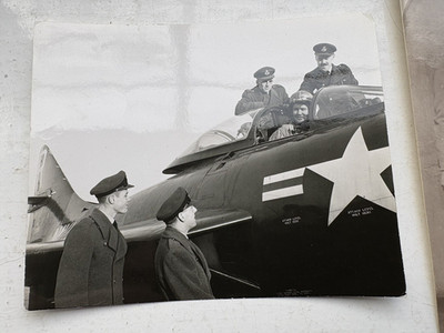 1950er Original Foto Cougar Lt S J Mac Donald ss 835 Geschwader RAF Pilot Offiziere