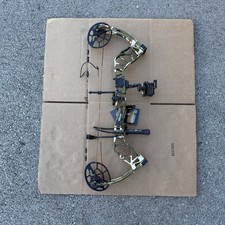 Bear Archery Emerge RTH RH Compound Bow 70lb 27” Draw Legit Maxx+