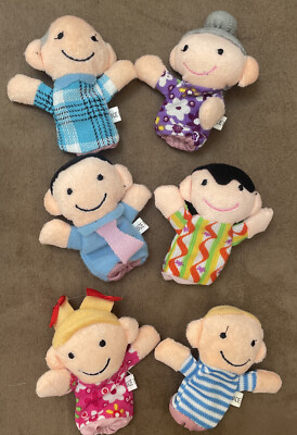 FINGER PUPPETS FAMILY SET GRANDPARENTS/PARENTS/KIDS SUPER CUTE!!