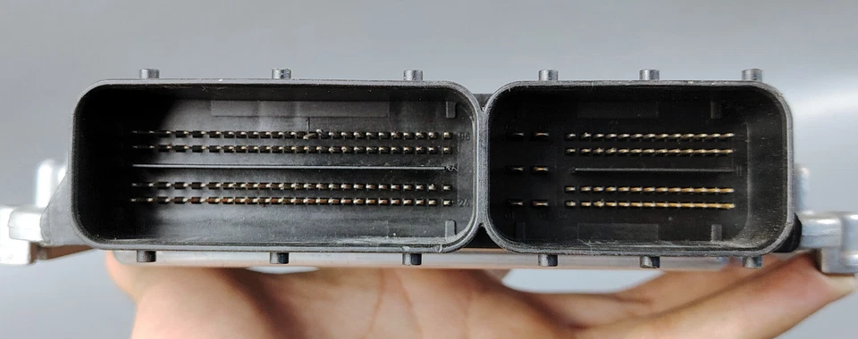 2007 2011 NISSAN URVAN E25 ZD30DDTI Engine CONTROL MODULE ECU ECM 0281014218 - Image 4 of 4