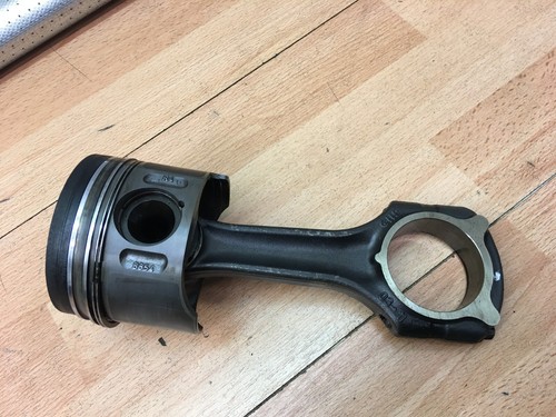 Mercedes W211 W203 270 CDI OM647 Zylinder Pleuelstange Kolben mit Pleuel 8854