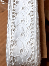 13 m Stickband wei&szlig; Lochstickerei  5 cm  breit wei&szlig;