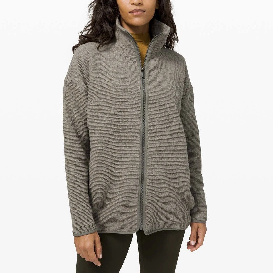 Peaceful moments online pullover