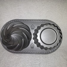 Nordic Ware Cute Cupcake Cake Pan 6 Cups 1.4 Liters Non-Stick USA Made Bakeware