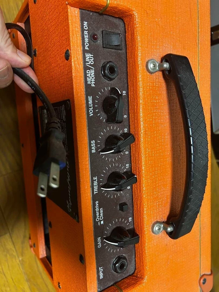 Very Rare! Vox Pathfinder 10 Limited Color Orange Guitar Combo Amp V9106 - Image 4 of 4