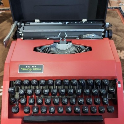 Brother Young Elite 513 タイプライター レッド Brother Young Elite 513 Typewriter Red/Black Tested & Working