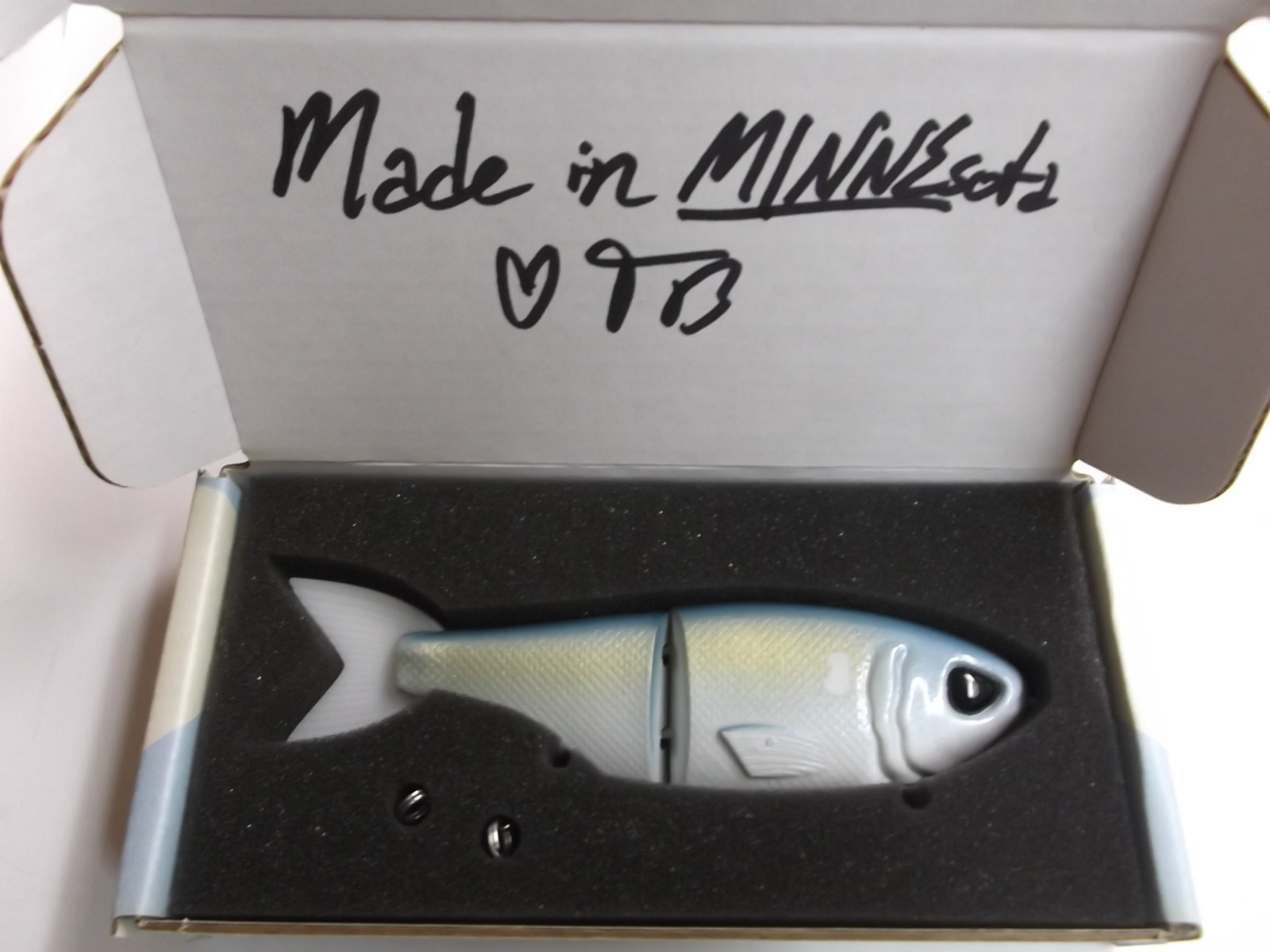 Throwback Baits Swimbait Co. Minne Glide Bait Golden Baitfish Limited - Image 7