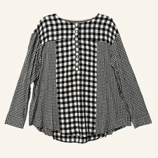 Jane and Delancey Checkered Henley Blouse Size Medium NWT Black White Gingham