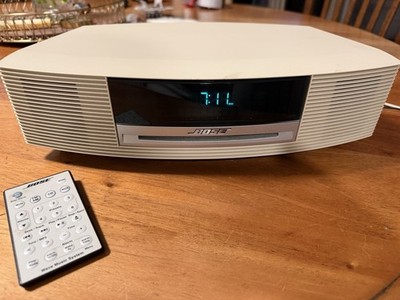 Bose Wave Music System with Remote Control - Model Number AWRCC2