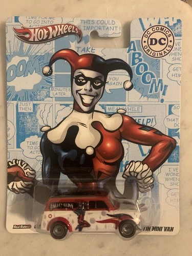 Hot Wheels Nostalgia '67 Austin Mini Van Harley Quinn DC Comics Red Line