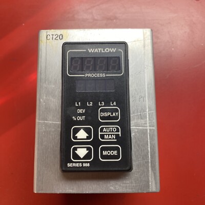 Watlow 988A-22FA-AARR Series 988 Microprocessor Temperature Controller