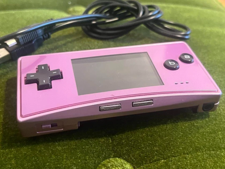 Micro Consola Gameboy Famicom Nintendo Juego Dorado Pokémon Mystery Dungeon Foto 2 de 4