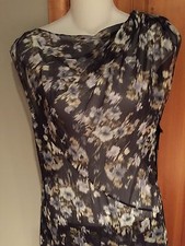 VERA WANG Couture ORGANZA FLOWER PRINT SLEEVELESS GOWN NEW SIZE  4  38Co