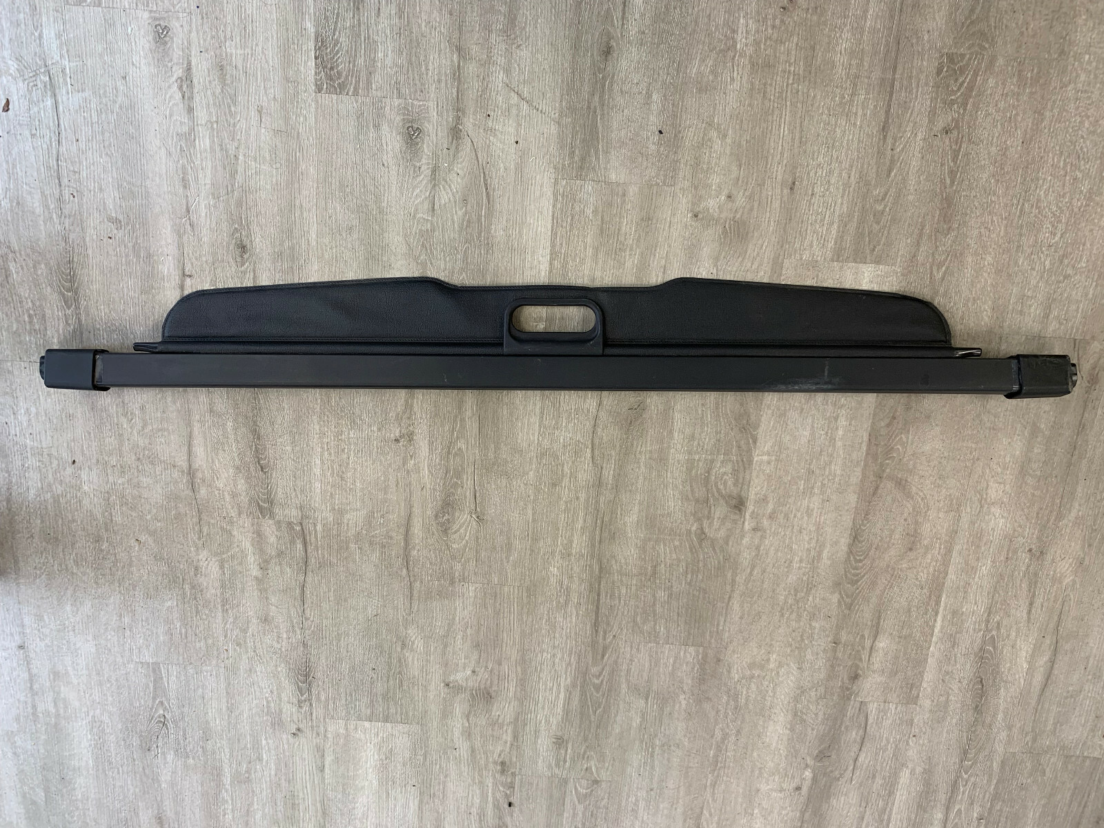 20102017 Chevrolet Equinox Retractable Cargo Cover Security Shade