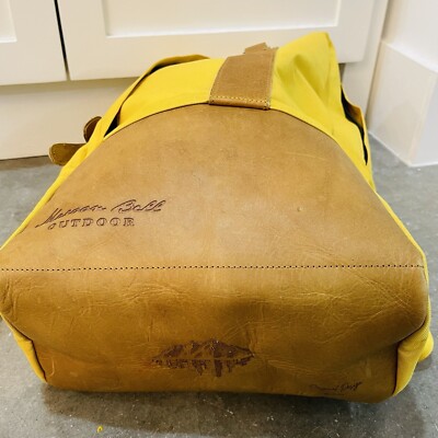 Maroon Bell Outdoor Weekender backpack Limited Edition  display picture 2