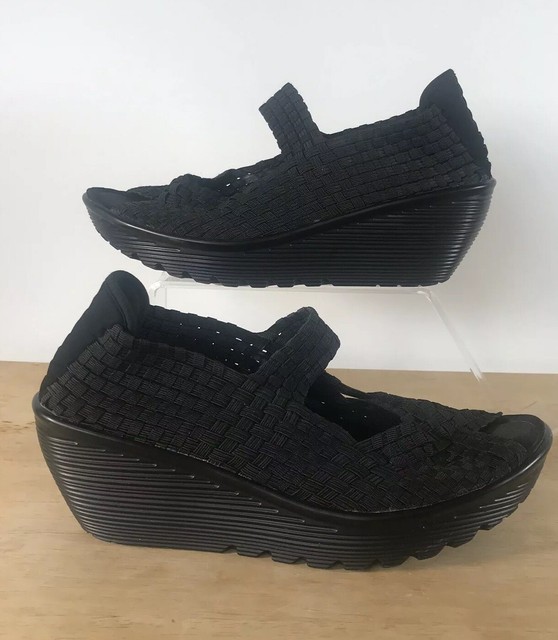 skechers wedge shoes