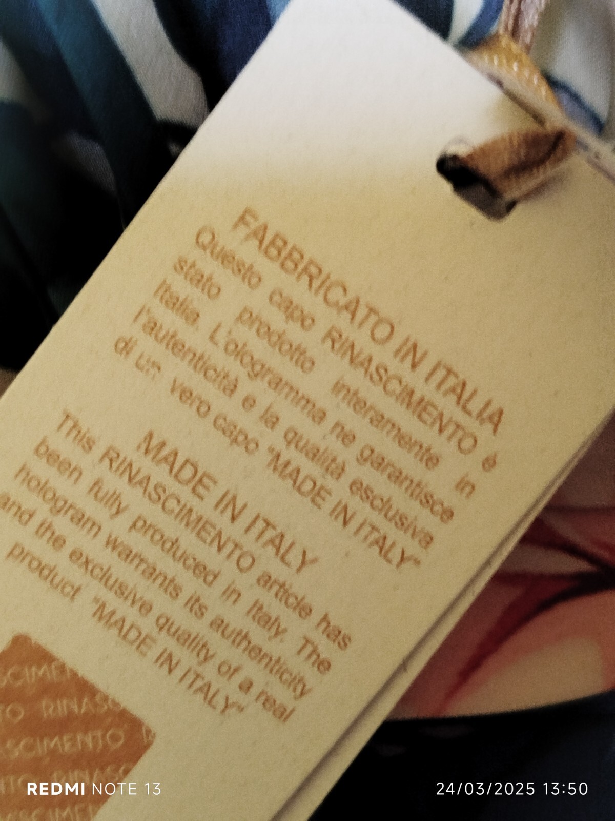 Foto 12 di 18