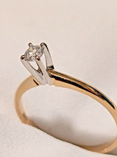 Vintage 1987  14K Yellow Gold .12 Ct Diamond Solitaire Engagement Ring Size 6