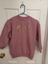 Nike Girls Sweatshirt Crewneck Dusty Pink w Gold Logo Size M