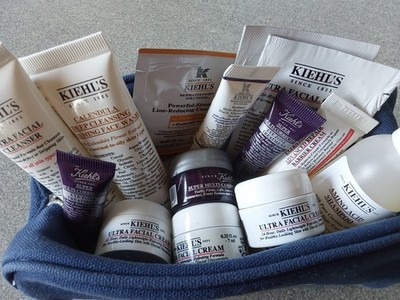Kiehl's Travelsize Set-Super Multi-Corrective Eye Zone Treatment+Face Cream u.a.