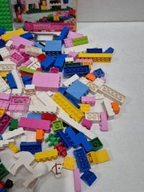 Lego Creator Basic Pink Box (5560) w/Instructions. missing Container, sub figure