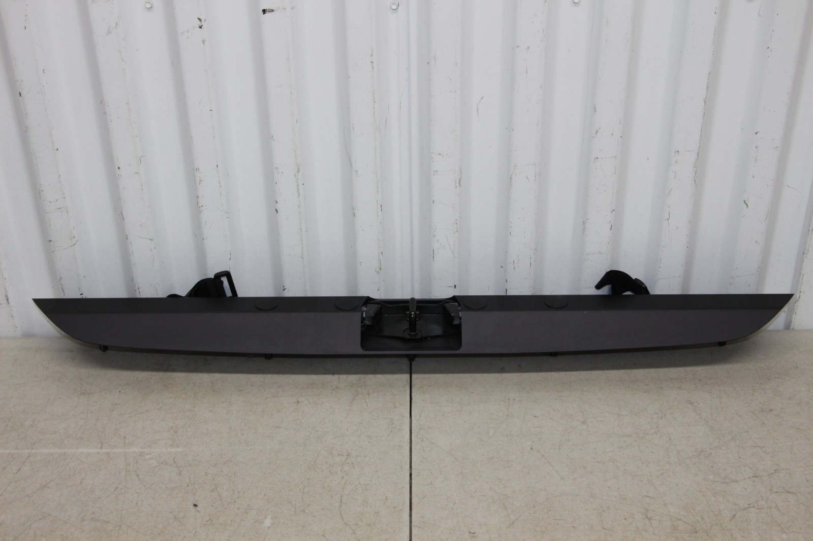 Aston Martin DB11 REAR Bumper bracket
