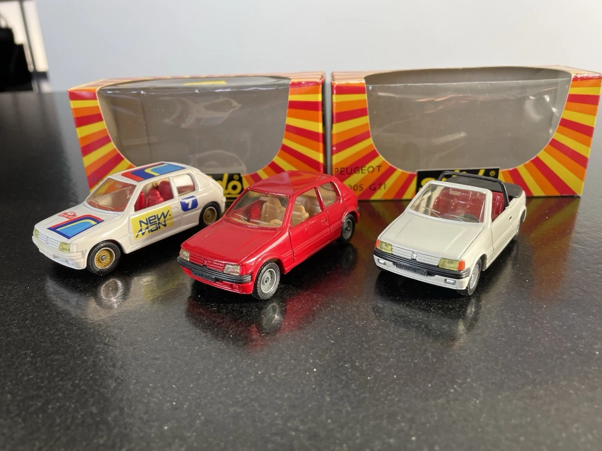 Peugeot 205 GTI 1.9 1991 Rouge Vallelunga avec déco PTS