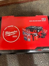 Milwaukee M18BLHX100P-502P 18V M18 Brushless 4 Mode SDS-Plus Hammer Drill Kit