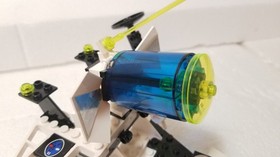 LEGO Space Lot: Exploriens Planetary Decoder 6856 & UFO Cyborg Scout 6818 