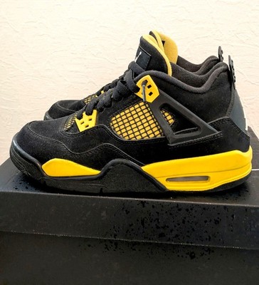 AIR Jordan 4 Retro. GS 38.5. Schwarz und Gelb. Air Jordan 4 Thunder-2023