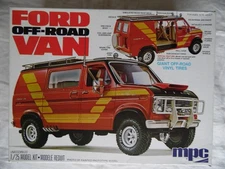 Maquette FORD off-road VAN 1/25° MPC