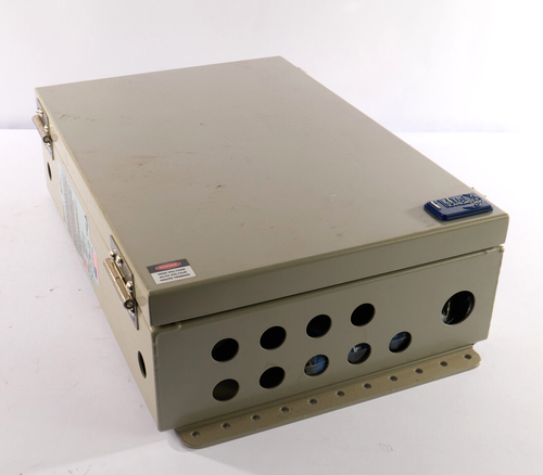 Midnite Solar MNPVHV8-DLTL-4X Combiner Box Disconnect Type