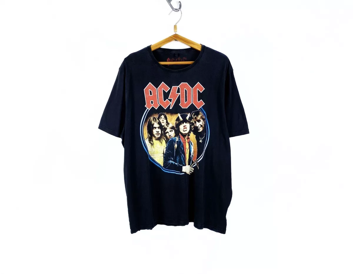 vintage AC DC world tour wear 90s 80s rare t shirt Size L rocker retro concert t