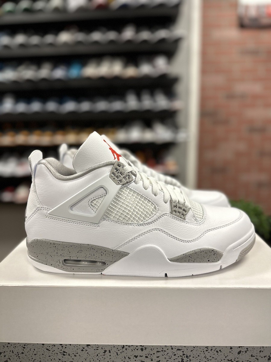 Size 12 - Jordan 4 Retro Mid White Oreo 2021 CT8527-100 100
