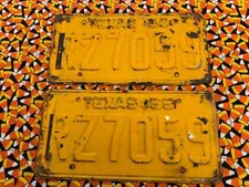 1955    TEXAS Size 6x12 Passenger     LICENSE    PLATES    RZ7059