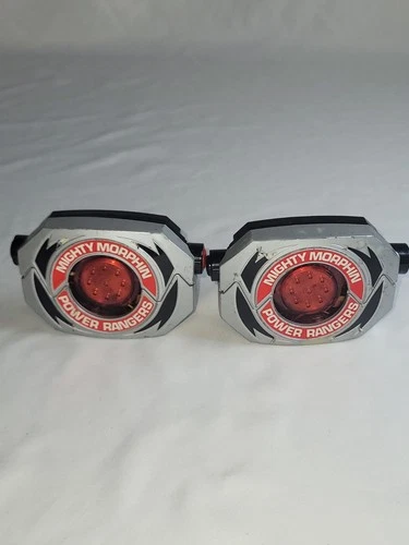 Lot of 2 Vintage 1991 Bandai Mighty Morphin Power Rangers Electronic Morphers