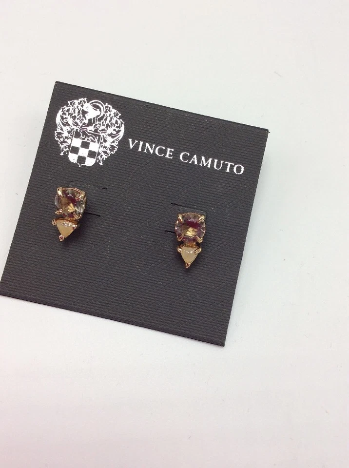 Aretes geométricos malva VINCE CAMUTO #154 $28 Foto 4 de 4