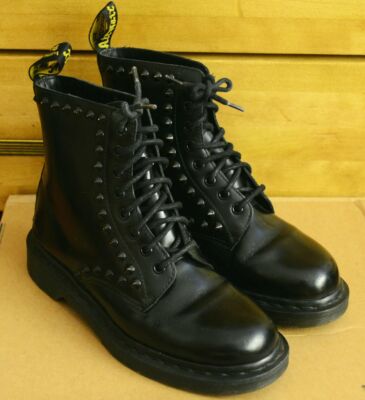 Bottes Dr. Martens En Cuir - Taille UK 6 (EU 39/US 8) - Beige - Occasion Très Bon état - Fermeture Zip