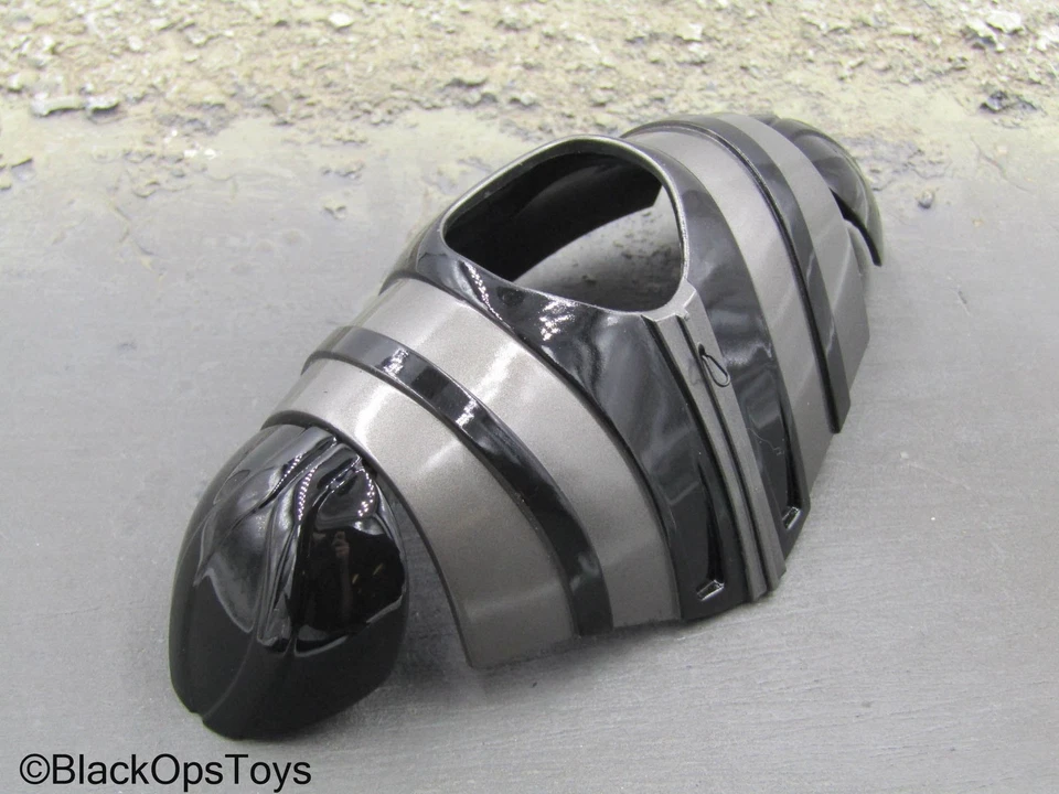 1/6 Scale Toy Star Wars - Darth Vader - Black Chest Armor w/Shoulder Pads - Image 3 of 4