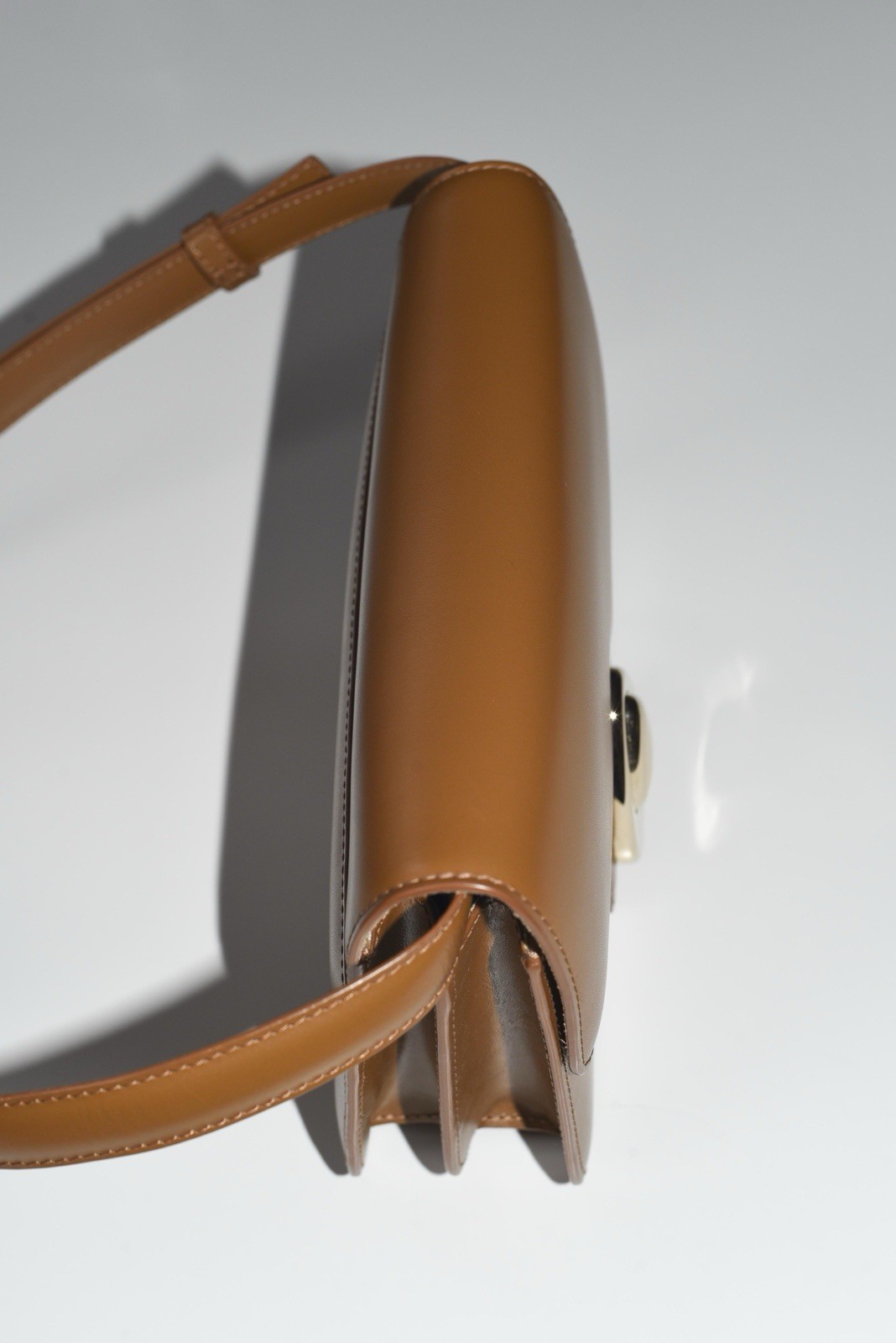 A.P.C. Paris Astra Bag Small Honey Brown Leather Crossbody Handbag RRP $995 image 6