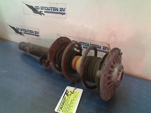 FEDERBEIN RECHTS VORNE STRUT RIGHT FRONT BMW 1 serie (F20) 2012