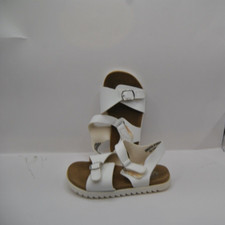 Toddler Sandals by Wonder Nation Size 5 White in Color