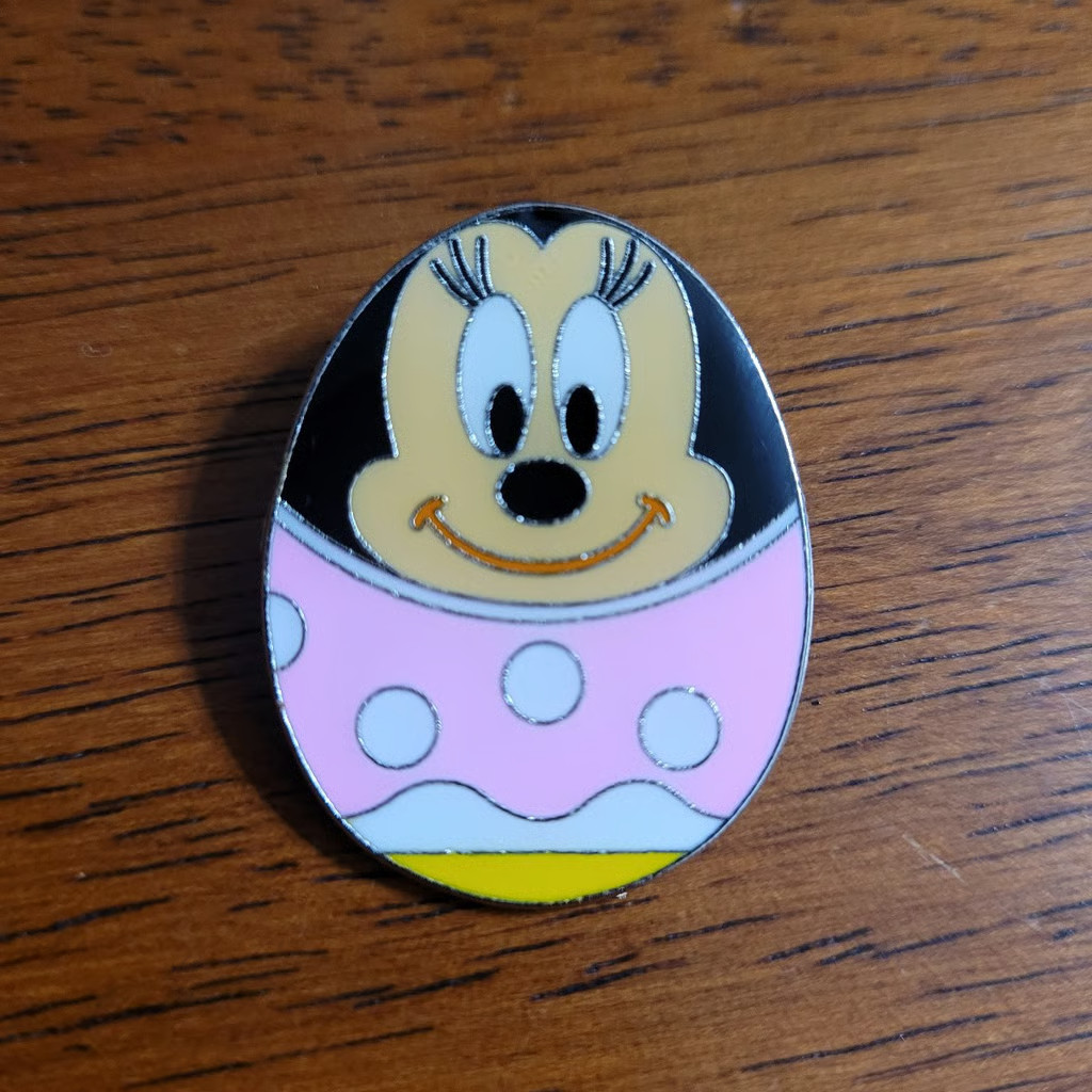 Disney Trading Pin Minnie Mouse Large Egg