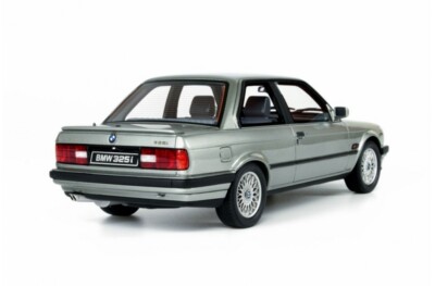 BMW 325i E30 Limousine 2-door 2-türig grau grey gris Otto Mobile
