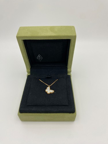 Authentic Van Cleef & Arpels Sweet Alhambra Butterfly Pendant Necklace 18K YG